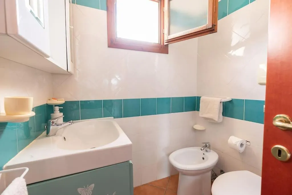 Vale Du Port -Cozy Apartment Sea View- Olbia 0*,  Italy